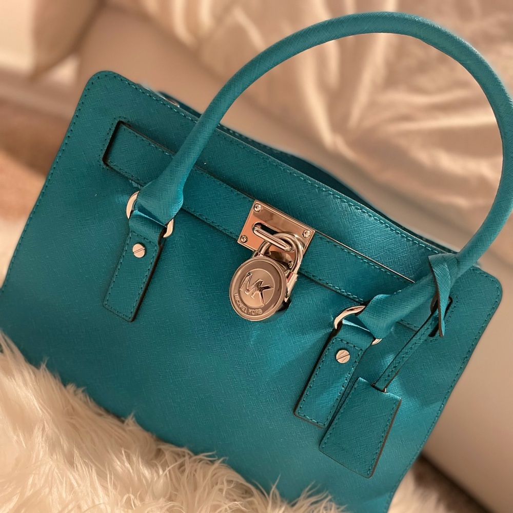 Michael Kors bag, turquoise color. - Picture 1 of 4